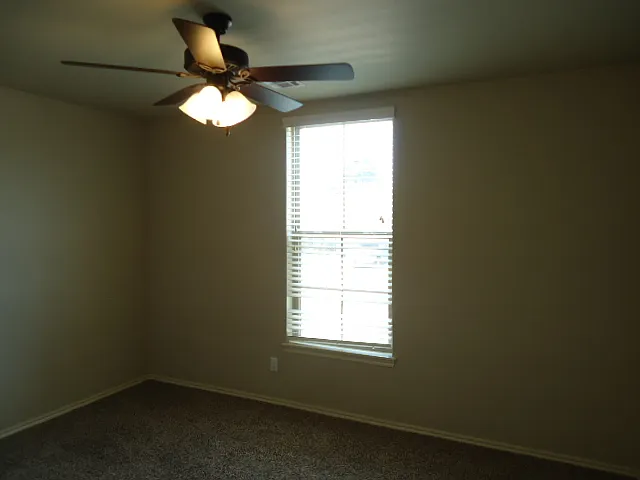 800 S Bouziden Dr — Photo 13