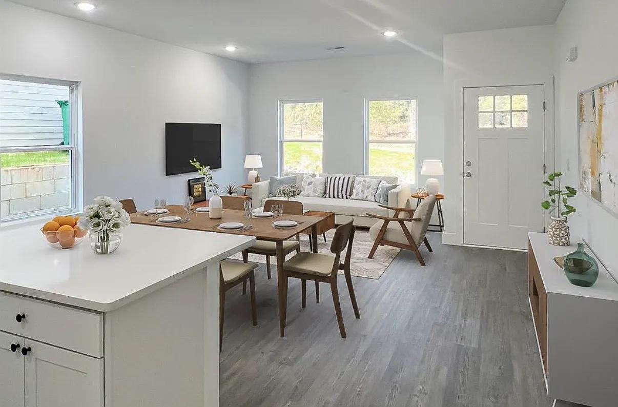 3 bed, 1344 sqft, $1,695 — Photo 3