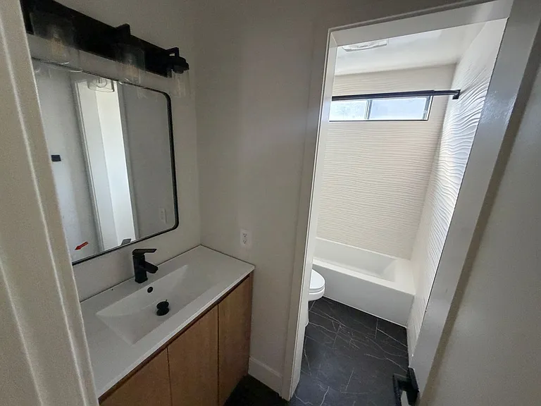 14112 Yukon Ave — Photo 6