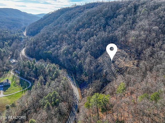 4th image of Frost Bottom Rd