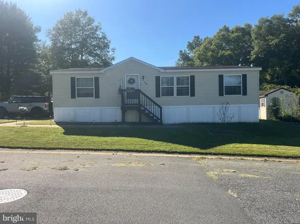 408 Taylor St, Bear, DE 19701