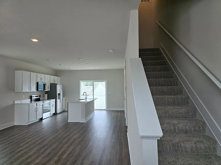 180 Sioux Loop — Photo 9