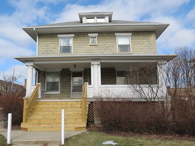 1st image of 117 W Willow Ave