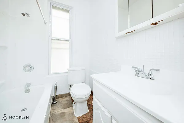 Rented by Nooklyn NYC LLC | media 24