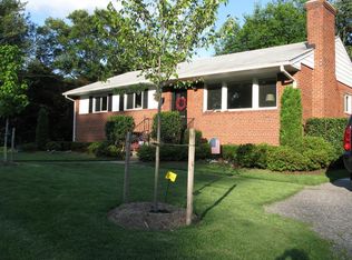 9309 Cedar Ln, Bethesda, MD 20814