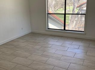 195 Gallagher Dr UNIT 18, Canyon Lake, TX 78133
