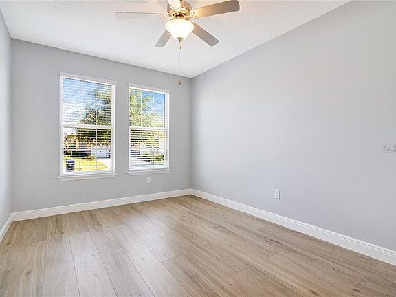 5th image of 16317 Wind View Ln
