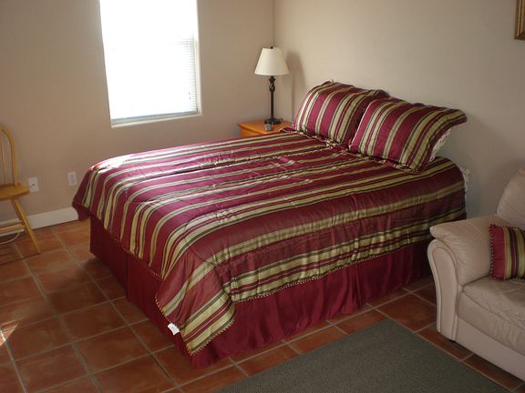 Queen Bed