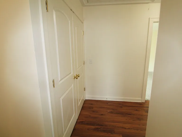 301 W Market St — Photo 28
