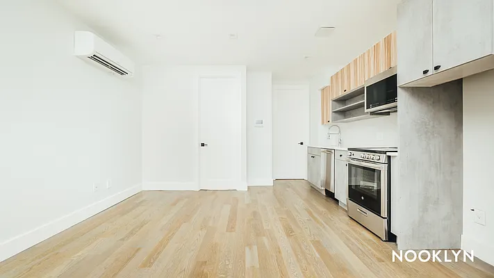 Rented by Nooklyn NYC LLC | media 49