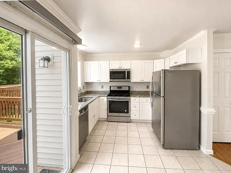 14133 Autumn Cir — Photo 7