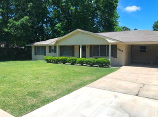 2500 Bryan Dr, Tupelo, MS 38801