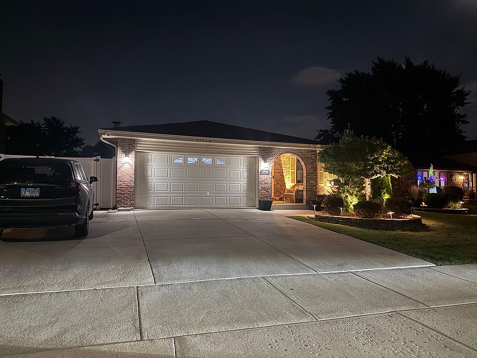1st image of 17719 Mulberry Ave