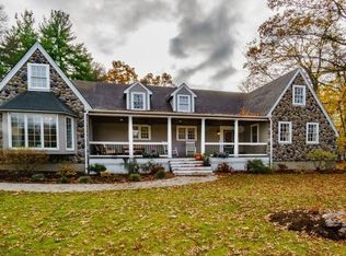 76 Chestnut St, North Reading, MA 01864