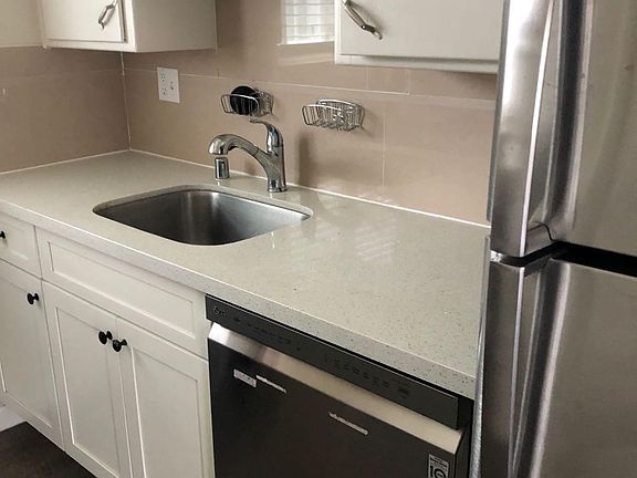 3rd image of 3054 David Ave #15