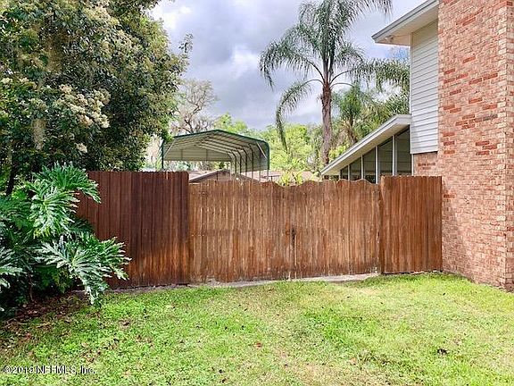 5th image of 2826 River Oak Dr