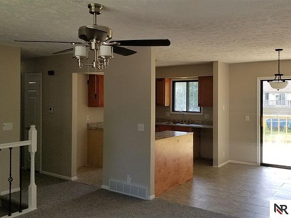 5th image of 15111 Cornelia Cir