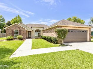 703 Patrick Dr, Broussard, LA 70518