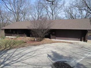 6715 W Pfeiffer Rd, Peoria, IL 61607