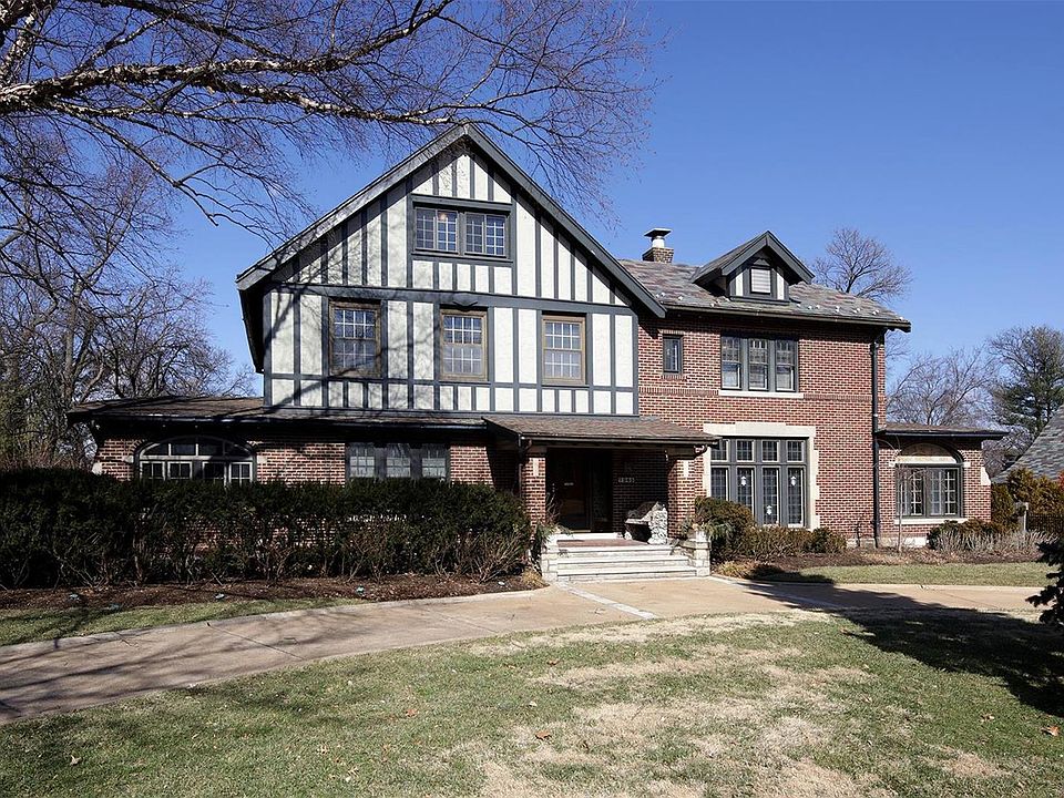 1st image of 7365 Westmoreland Dr