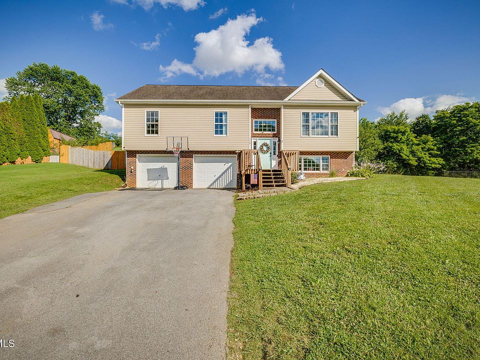 1st image of 158 Slate Hill Rd