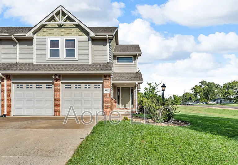 4428 SE Oak Bend Dr — Photo 3
