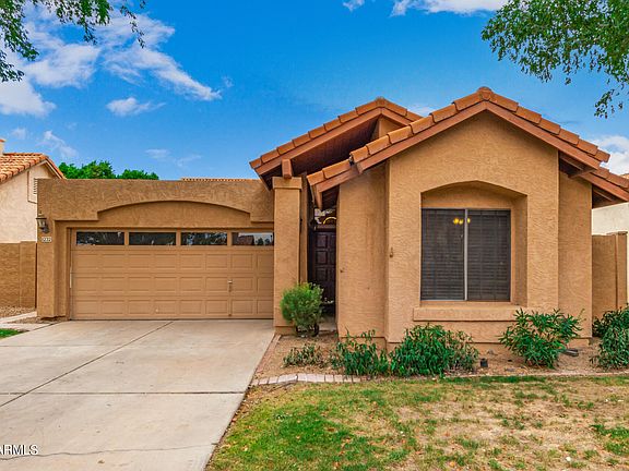 2nd image of 1232 W SAND DUNE Drive