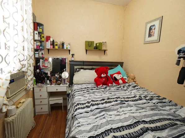 6910 Jackson Street image 15 of 34