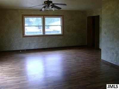 5th image of 501 Jackson St