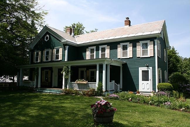 62 East Street Adams, MA