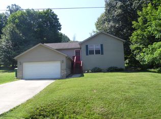115 Grand Ridge Rd, Howard, OH 43028
