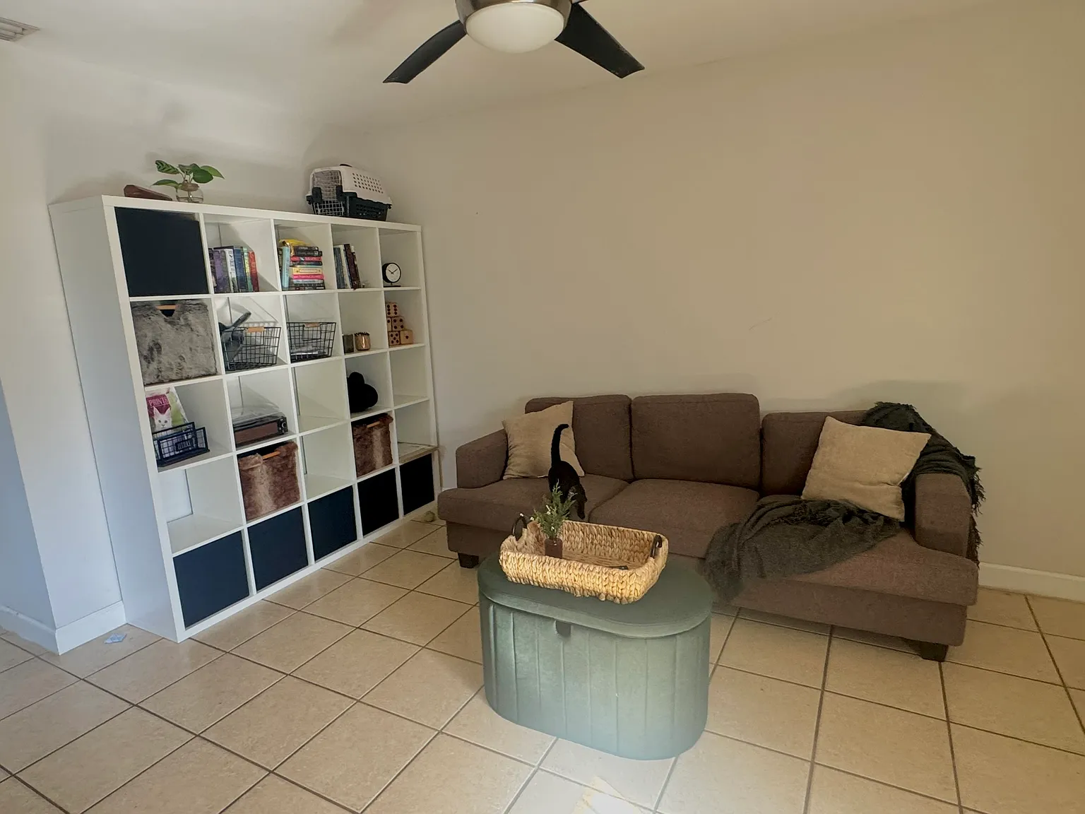 2 bed, 690 sqft, $2,100 — Photo 3