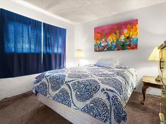 4th image of 36 E Prospect St