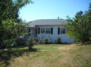 212 Efaw Ave, Saint clairsville, OH 43950
