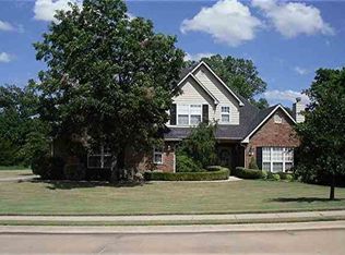 903 S Shumard Dr, Stillwater, OK 74074