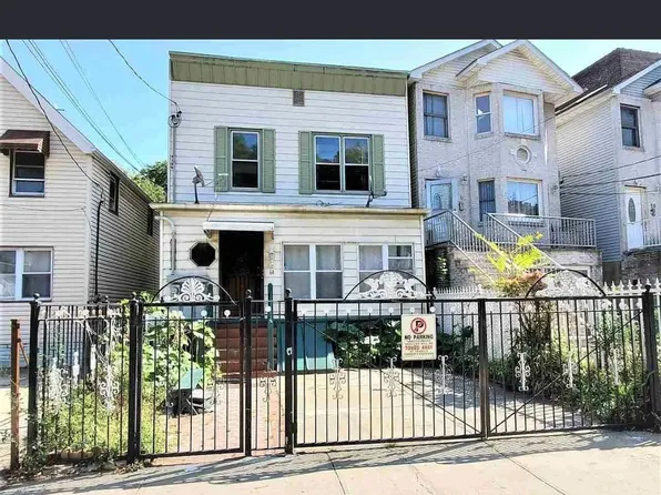 64 Corbin Avenue image 1 of 12