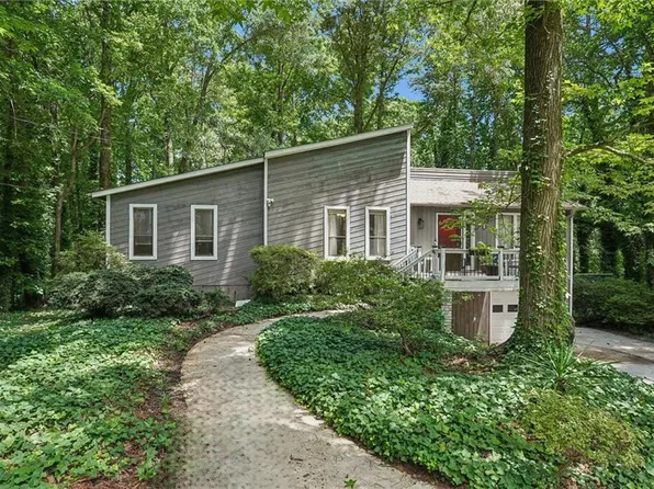 3045 Richmond Rd, Woodstock, GA 30189