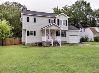 12 Murray Ave, Hampton, VA 23666