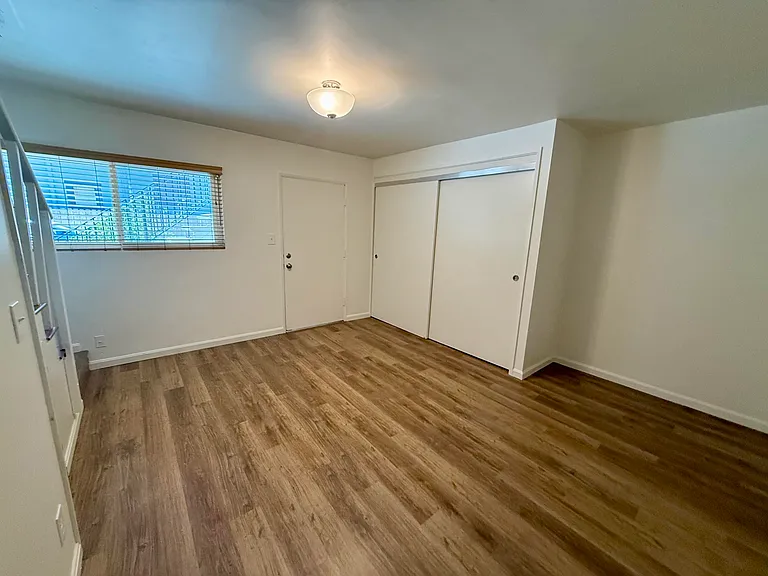 1808 Castillo St #D — Photo 11