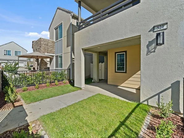 521 Sparrowhawk Way, Rancho Mission Viejo, CA 92694