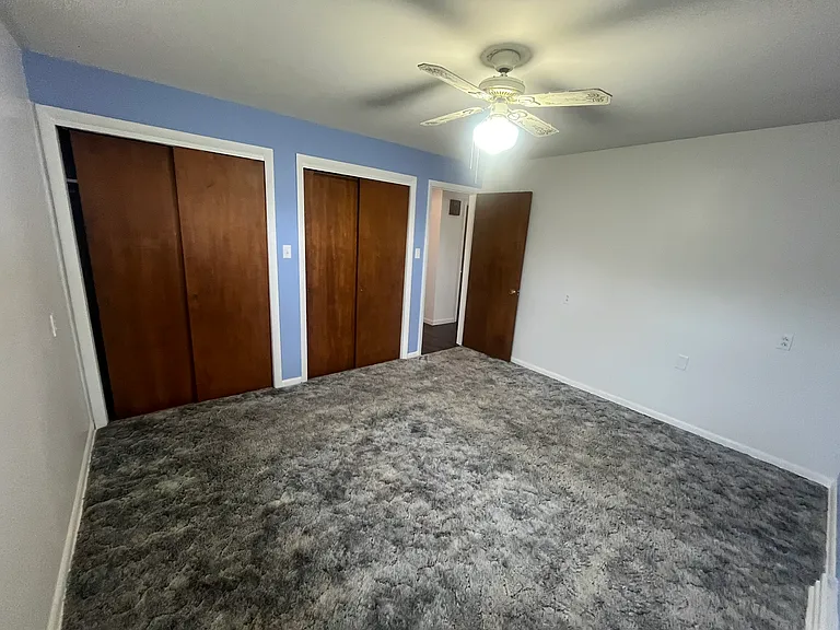 414 Wall St — Photo 23