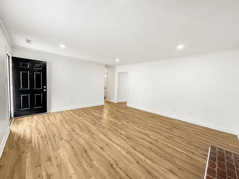 509 Drexel Rd — Photo 3