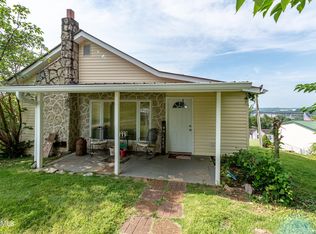 925 Hospital Dr, Loudon, TN 37774