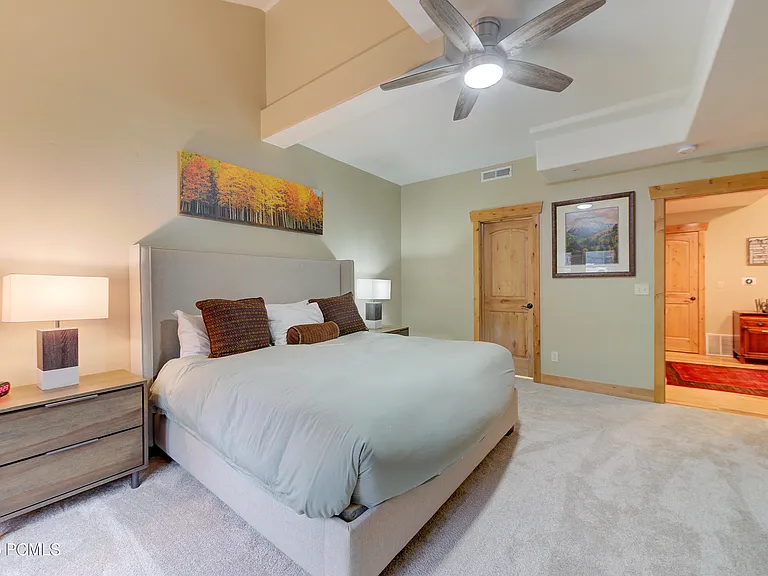1499 Park Ave #1 — Photo 8