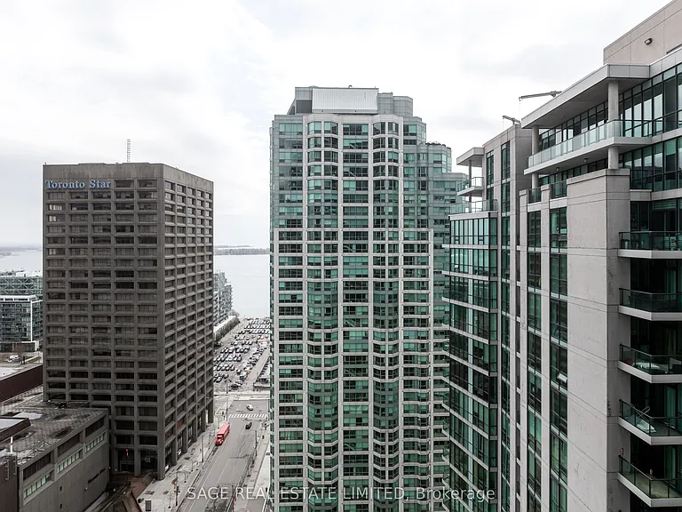 16 Yonge St #2711 — Photo 42
