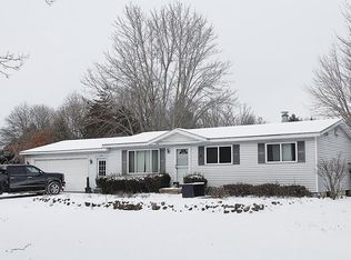 153 Carriage Rd, Montello, WI 53949