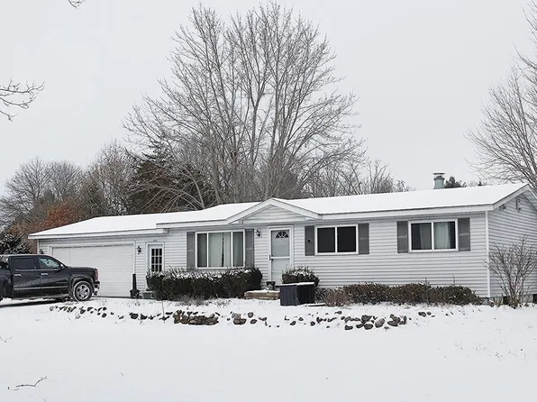 153 Carriage Road, Montello, WI 53949