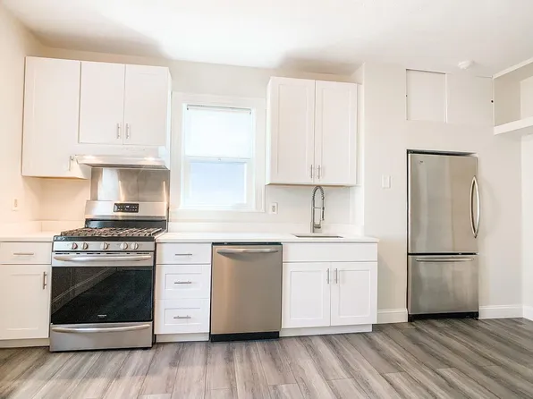 98 Bristol Rd #2, Medford, MA 02155