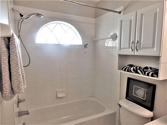 3rd image of 3620 Simonton Ct