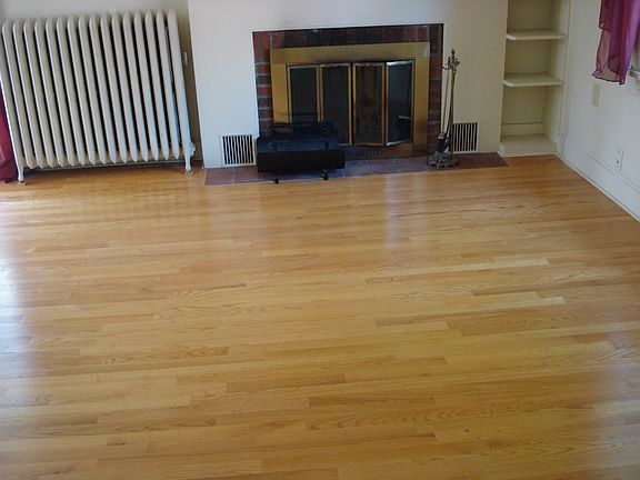 3rd image of 80 Court St